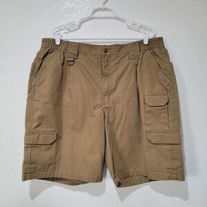 Propper tactical cargo shorts size 42‎